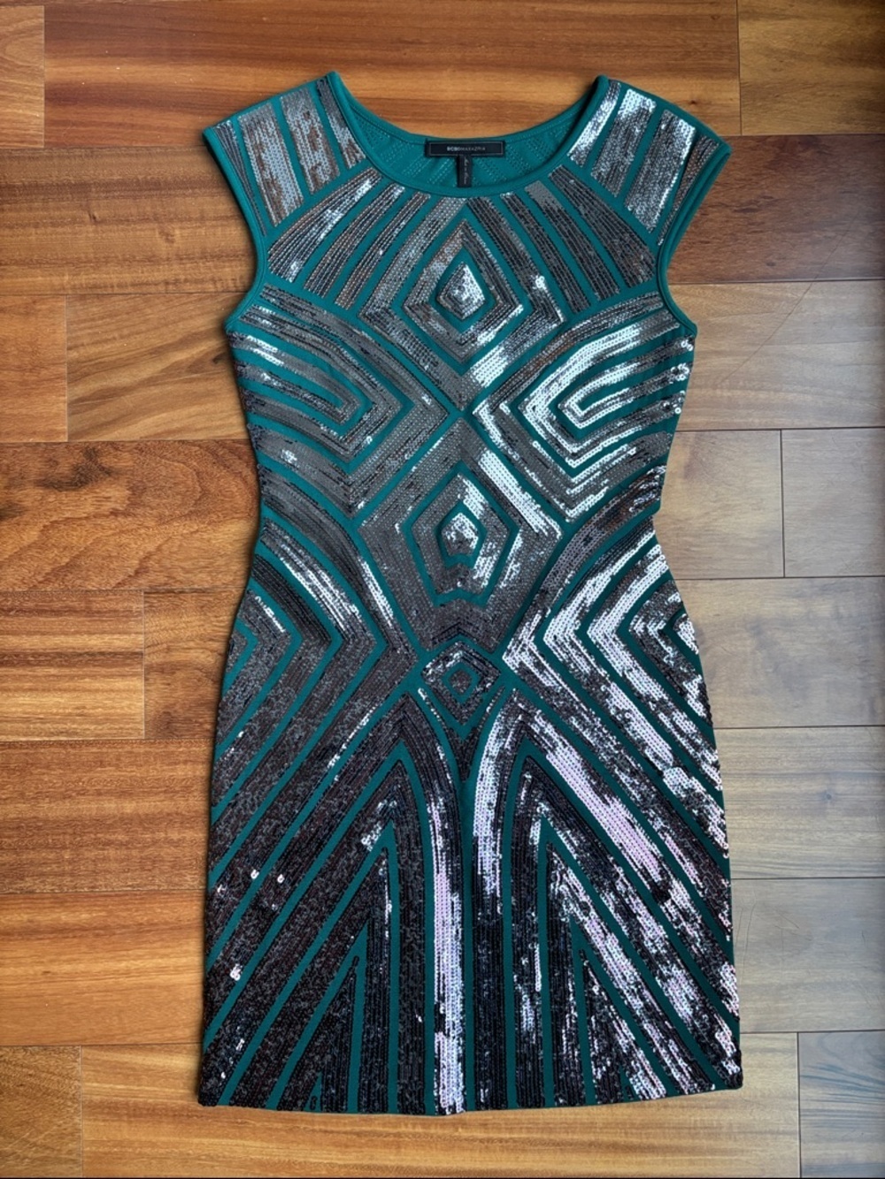 BCBGMaxAzaria bodycon dress